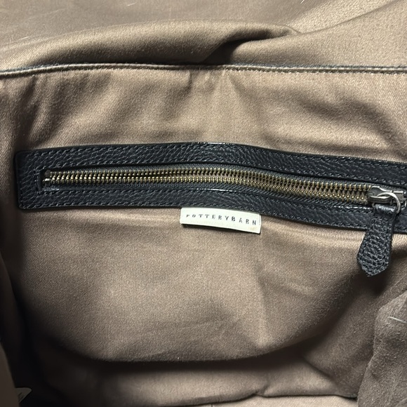 POTTERY BARN GRAY ESSEX FELT MESSENGER BACKPACK BAG - Picture 8 of 12